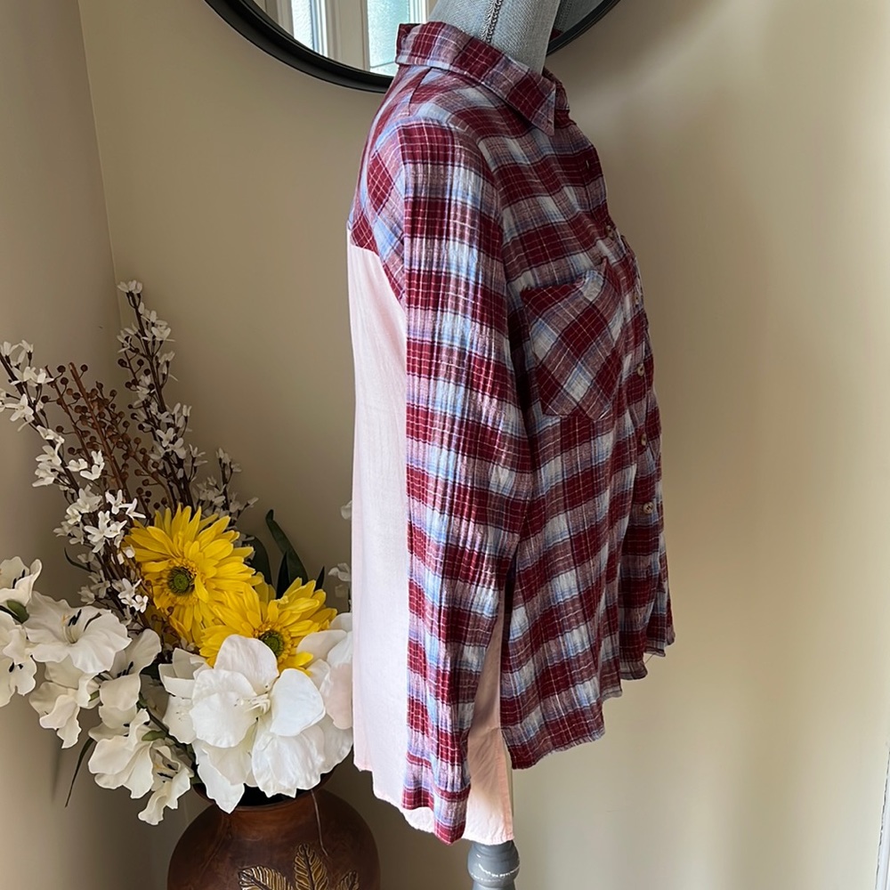 Altar’d State Red & Blue Plaid Front Pink Back Button Down Shirt.  Sz Small